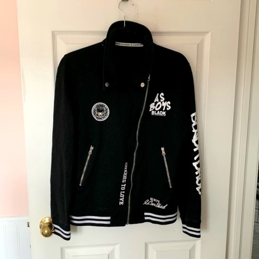 Bladkdhod Jacket - Picture 11 of 12
